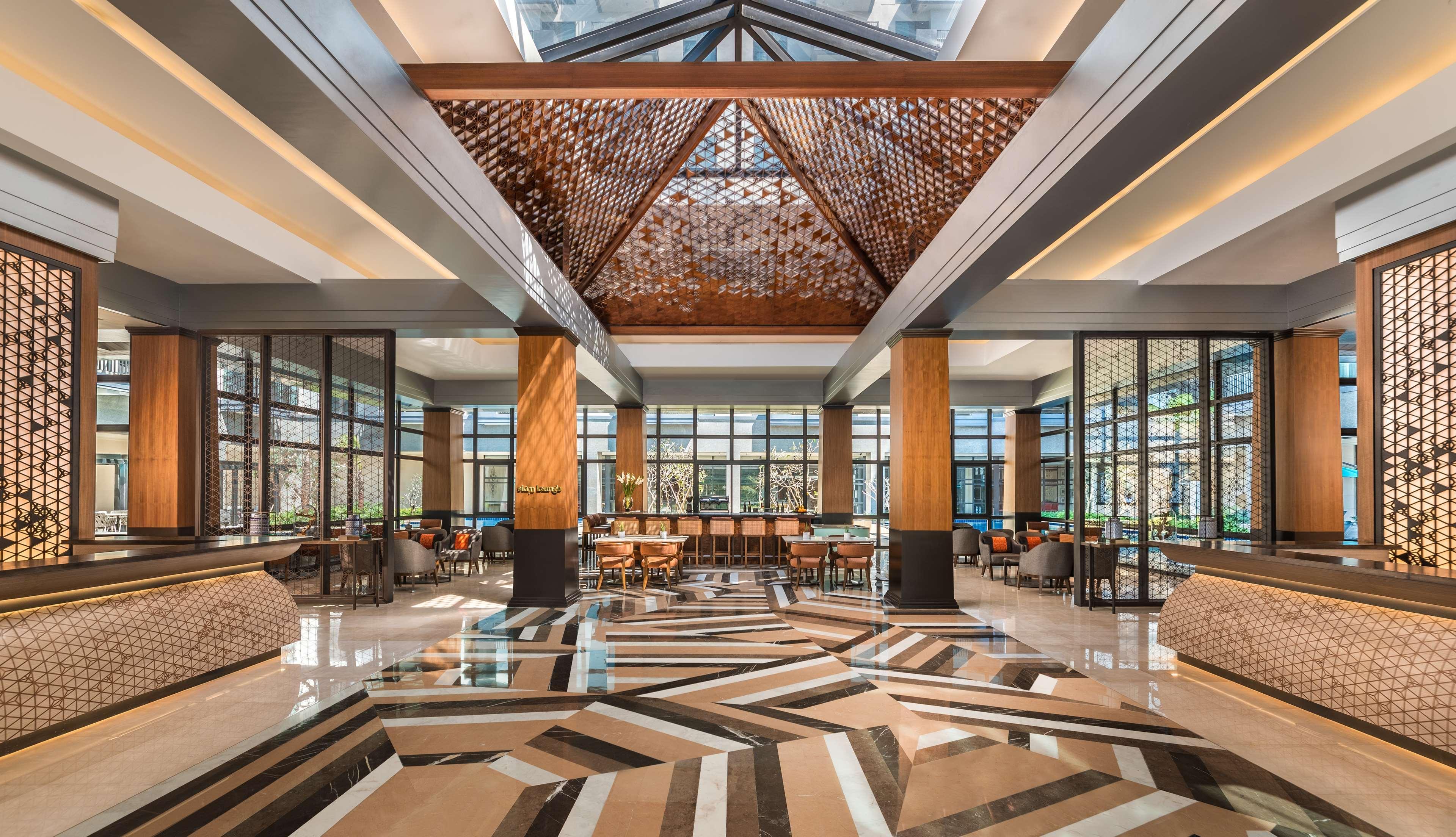 Hotel Dusitd2